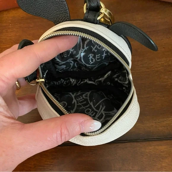 Betsey Johnson Coon Purse - Picture 3 of 3